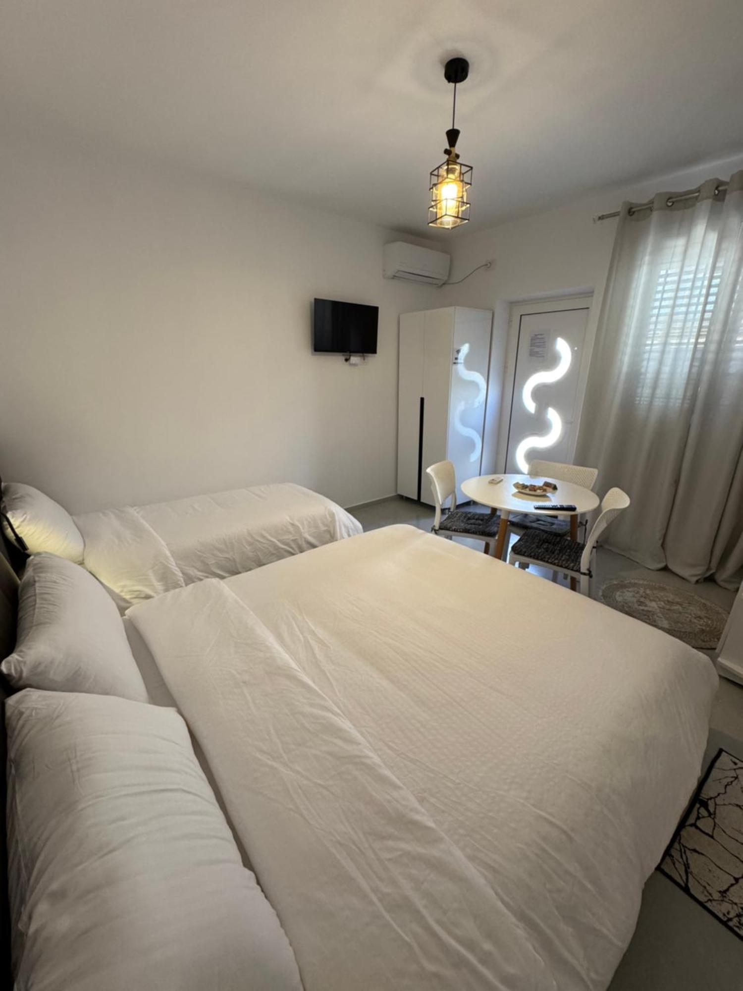 Private Villa Aras 2 - Luxury & Elegance Apartments Vlorë Exteriör bild