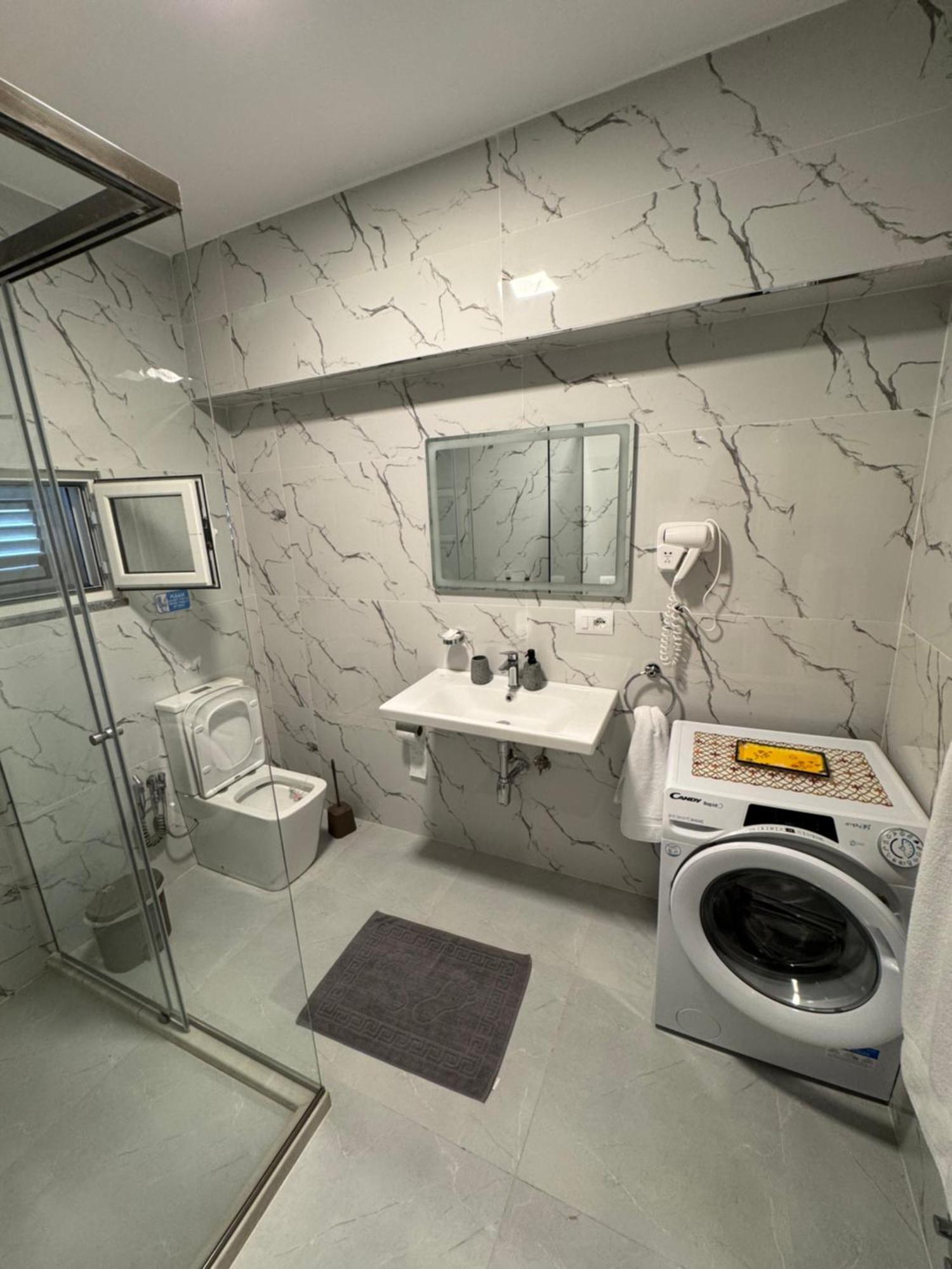 Private Villa Aras 2 - Luxury & Elegance Apartments Vlorë Exteriör bild